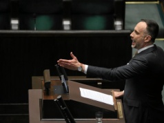 Janusz Kowalski poza PiS. Media: sprawa ma związek z Zondacrypto. "Brudne insynuacje"