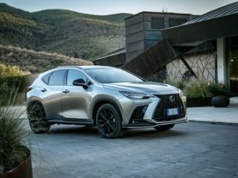 Hybrydowy SUV w wyprzedażowej cenie. Lexus dobrze zaczyna sezon