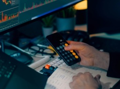 Ceny kryptowalut dziś – 1 maja 2026