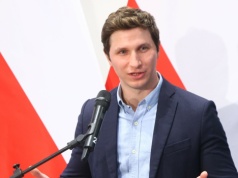 ICEYE stawia na obronność. Chce budować dwa satelity tygodniowo