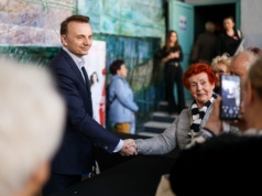 Blisko 1000 osób na „Kinie dla Seniora”. Badania, pokaz mody i film w Kinie Kijów (Galeria)