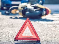 Nie ustąpiła pierwszeństwa. Motocyklista w szpitalu
