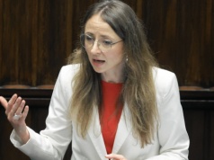 Ministerstwo zapowiada zmiany w sprawie śmieciówek. "To są po prostu oszukani ludzie"