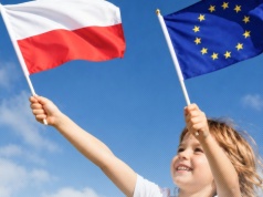 1 maja – 22. rocznica przystąpienia Polski do Unii Europejskiej. Święto Pracy
