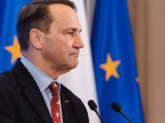 Trump podniesie cła. Sikorski: To nie jest dobra wiadomość