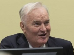 Zlecił masakrę w Srebrenicy. Teraz sam ma być bliski śmierci