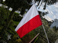 Dzień Flagi Rzeczy Rzeczypospolitej Polskiej – Tarnowianie nie wstydzą się barw narodowych