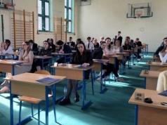 Ponad 7 tysięcy nie ma długiego weekendu. Szykują się do matury