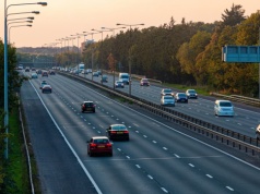 150 km/h stanie się nowym standardem? Europa luzuje limity prędkości na autostradach