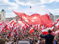 Biało-czerwona i wspólnota ponad granicami