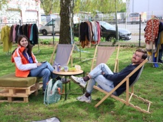 Moda z drugiej ręki i pomoc potrzebującym. Na Niwach zebrano 380 kilogramów rzeczy