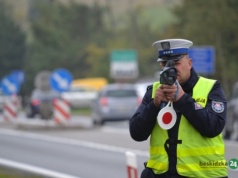 Motocyklista jechał 112 km/h i stracił prawo jazdy