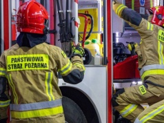 Pożar marketu na Mazowszu. Trwa akcja strażaków