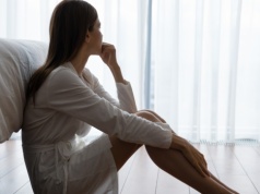 Podwójne życie męża Sylwia odkryła przypadkiem. "Ból zapijam winem"