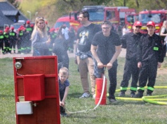 „W ogniu tradycji” w Muzeum Wsi Lubelskiej.  Były pokazy sprzętu strażackiego i inne atrakcje