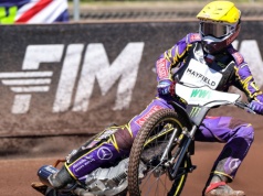 Ogromna niespodzianka podczas GP Niemiec. Podium Bartosza Zmarzlika, wygrał inny Polak