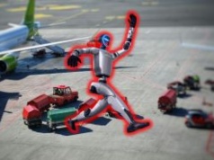 Roboty wzięły się do pracy. Pomogą z bagażami na lotnisku
