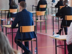 Matura 2026: matematyka na 2 miejscu. Maturzyści chętniej wybierają inny przedmiot
