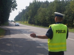 Majówka w regionie. W dwa dni 8 wypadków, 65 kolizji i szereg pijanych kierowców