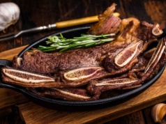 Te żeberka wołowe w stylu BBQ dosłownie rozpływają się w ustach
