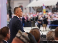 Karol Nawrocki 3 maja wyznał w Warszawie, że trzeba stworzyć nową konstytucję. "Zmieniło się wszystko na świecie"