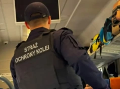 Awantura w pociągu. Agresywny pasażer z Wrocławia zatrzymany