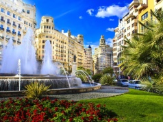 Walencja na przywitanie lata 🌊🏙️ City break ze śniadaniami już od 1499 PLN 😎