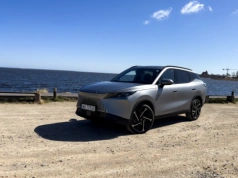Omoda 7 Super Hybrid – chiński SUV plug-in, który przekonuje ceną