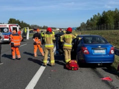 Karambol na A2. Są ranni, wśród nich dzieci