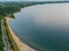 To wcale nie Bałtyk, a jezioro. Znajdziesz je tuż przy granicy z Polską