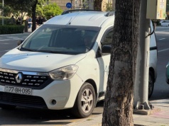 W Baku spotkaliśmy Renault, ale ani śladu Peugeot 405