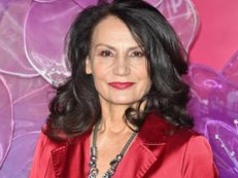 Małgorzata Pieczyńska zachwyca młodym lookiem. Tak 66-latka dba o siebie