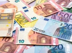Ile kosztuje euro? Kurs euro do złotego PLN/EUR 04.05.2026