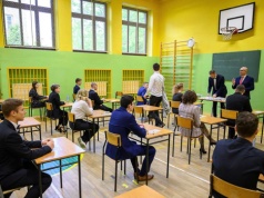 Maturzyści ruszyli na egzamin