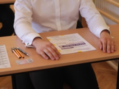 Matura 2026. Polonistka komentuje tematy wypracowań. "Ten temat to prezent"