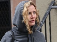 53-letnia Cameron Diaz o OBAWACH związanych z późnym macierzyństwem. "Presja, jaką czuję, polega na tym, że muszę DOŻYĆ"