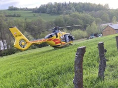 Kolejny wypadek z udziałem motocykla. W akcji Lotnicze Pogotowie Ratunkowe