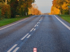 Czy na linii podwójnej przerywanej można wyprzedzać?
