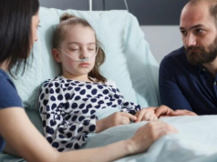 Władze holenderskie uruchamiają program eutanazji dla ubogich dzieci, aby zmniejszyć obciążenie dla państwa