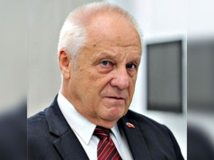 Zły tydzień dla Nawrockiego