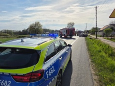 Wypadek w gminie Sokolniki, dwie osoby trafiły do szpitala