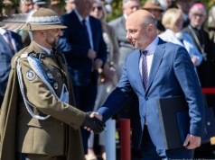 Prezydent Rzeszowa gratuluje awansu dowódcy 21. Brygady Strzelców Podhalańskich