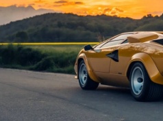 Złoto pod białym lakierem. Ktoś prawie zniszczył jedyne takie Lamborghini na świecie
