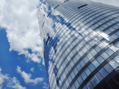 SLK Partners wynajmuje powierzchnię biurową w Sky Tower
