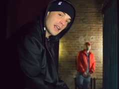 „Żeby kule nie latały nad (naszymi) głowami”. Rosyjska tęsknota za spokojem a żołnierski rap z Ukrainy