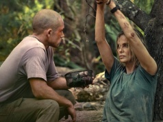 Charlize Theron kontra kanibal. „Alfa” to filmowy survival dla odpornych na przeciętność