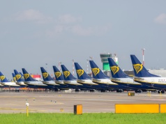 Dodatkowy bagaż za darmo w Ryanair – dla kogo?