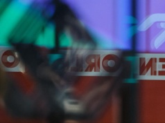 Wreszcie odbicie na GPW, mimo rakiet w Zatoce. Orlen śrubuje rekord