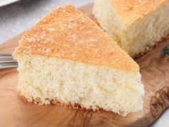 Wygląda jak puszysty biszkopt, a nie ma grama mąki. Idealne dla osób, które nie mogą jeść glutenu