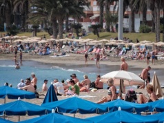 Plaża Los Cristianos na Teneryfie traci Błękitną Flagę w 2026 roku
